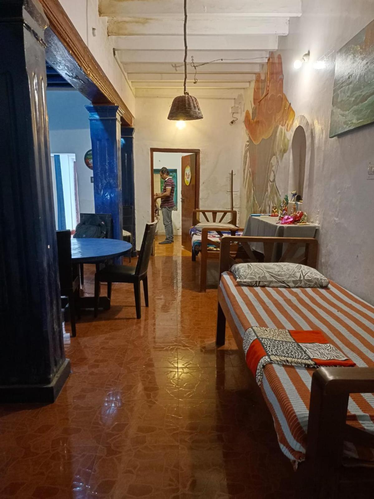 Gurukulam Hostel Pondichéry Extérieur photo