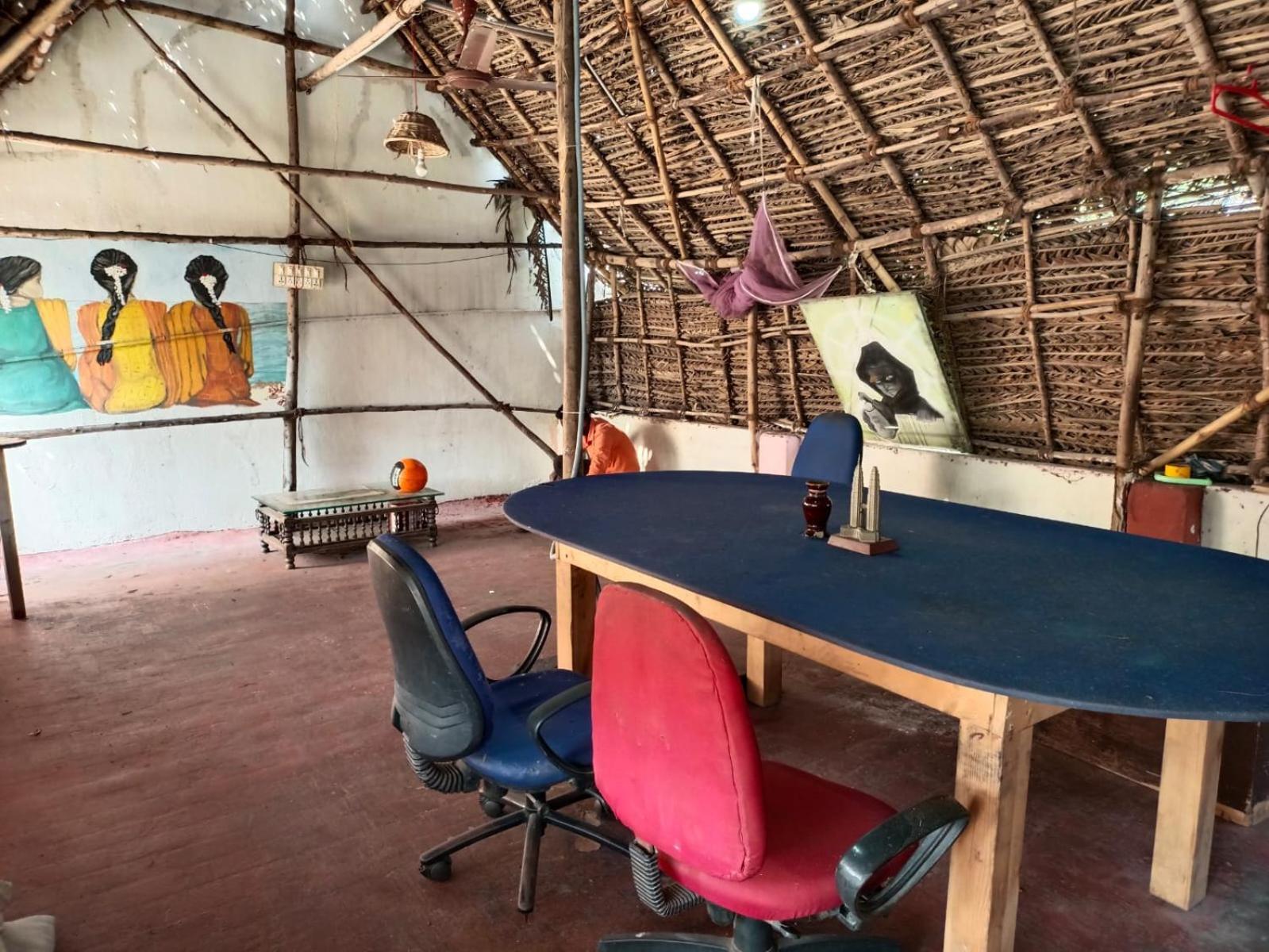 Gurukulam Hostel Pondichéry Extérieur photo