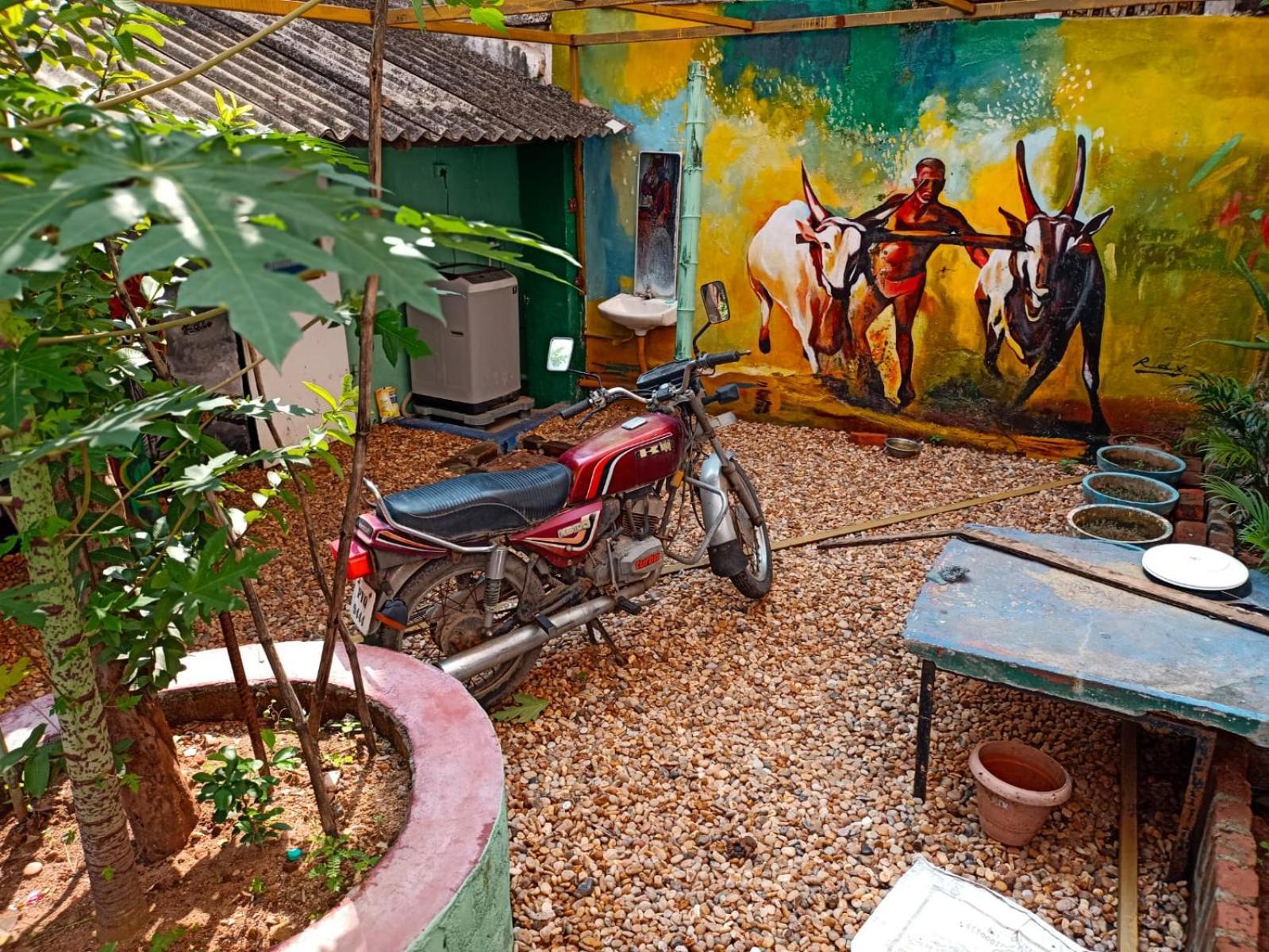 Gurukulam Hostel Pondichéry Extérieur photo